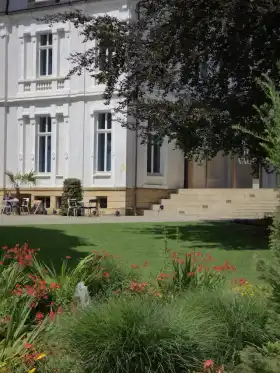 Créer une SAS au Luxembourg en 2025 : Le Guide de la Flexibilité